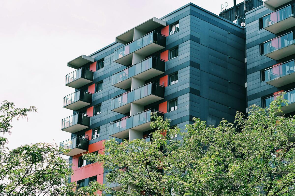 Commonhold Meaning: What Is Commonhold Property Ownership?