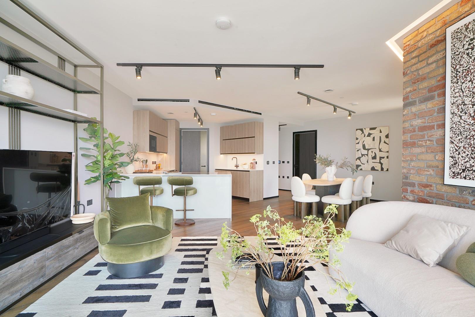 Hewett Street, Shoreditch, EC2A 