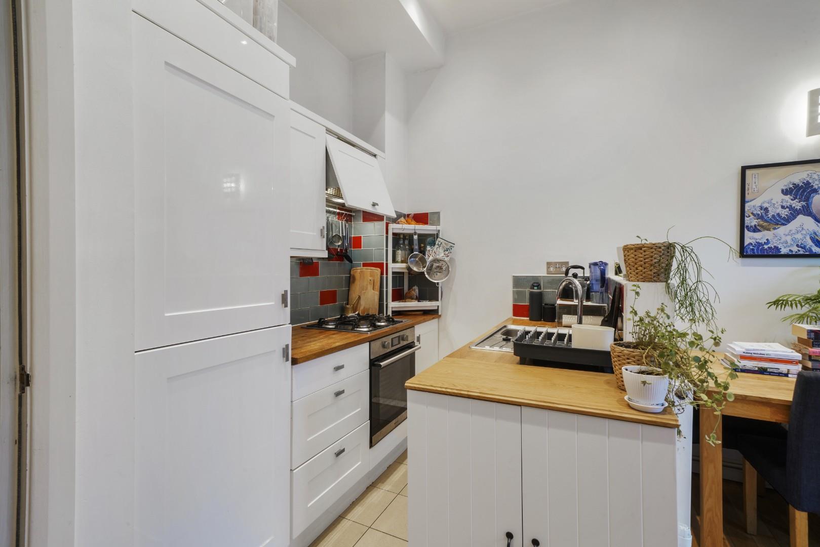 Thornfield Road, Shepherds Bush, W12 