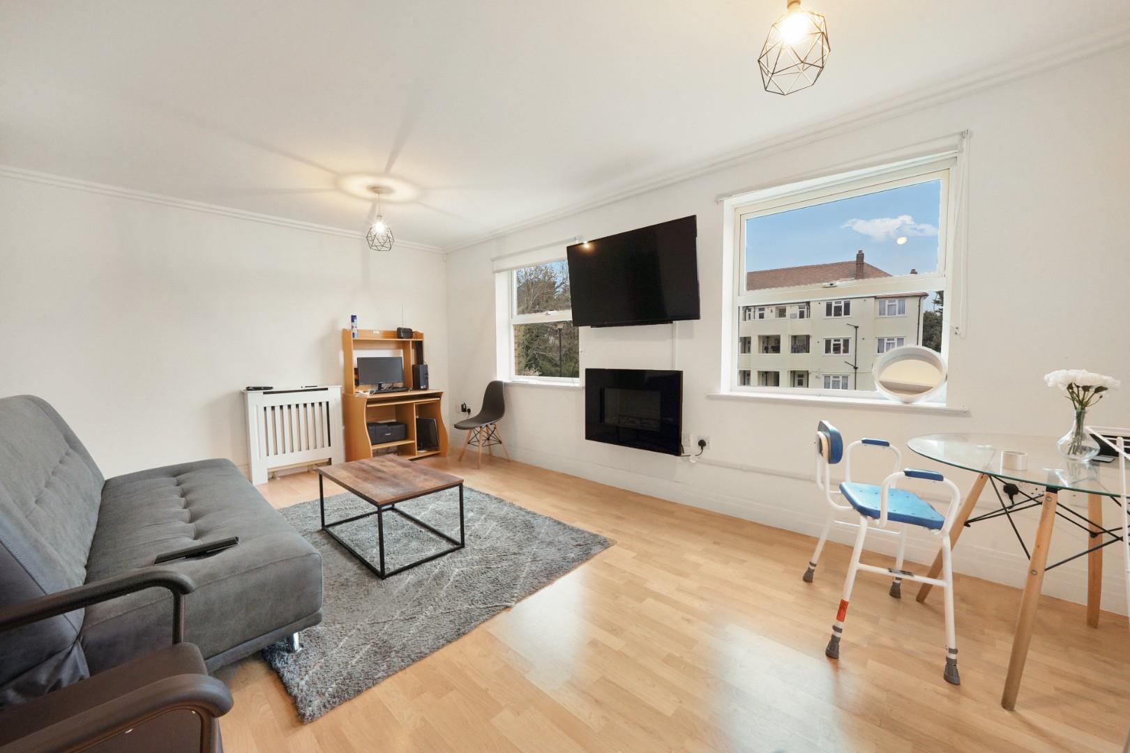Wilshaw Close, Hendon, NW4 