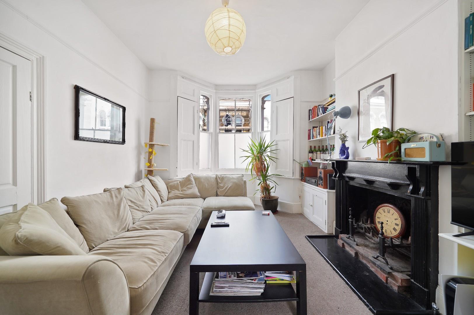 Strahan Road, Mile End, E3 